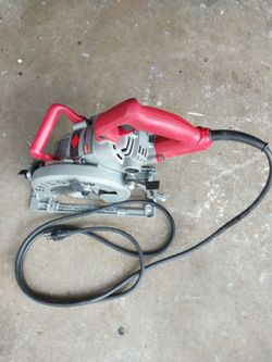 Skil Saw Worm Drive  7 - 1/4  ( Condition Good  )