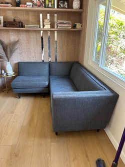 Sectional sofa