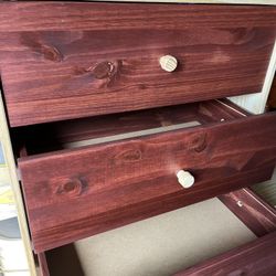 Red Oak Stain. Drawers 