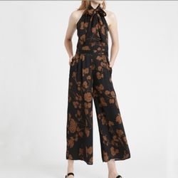 Brand New Woman’s Banana Republic brand Black and Brown Floral Jumpsuit Up For Sale