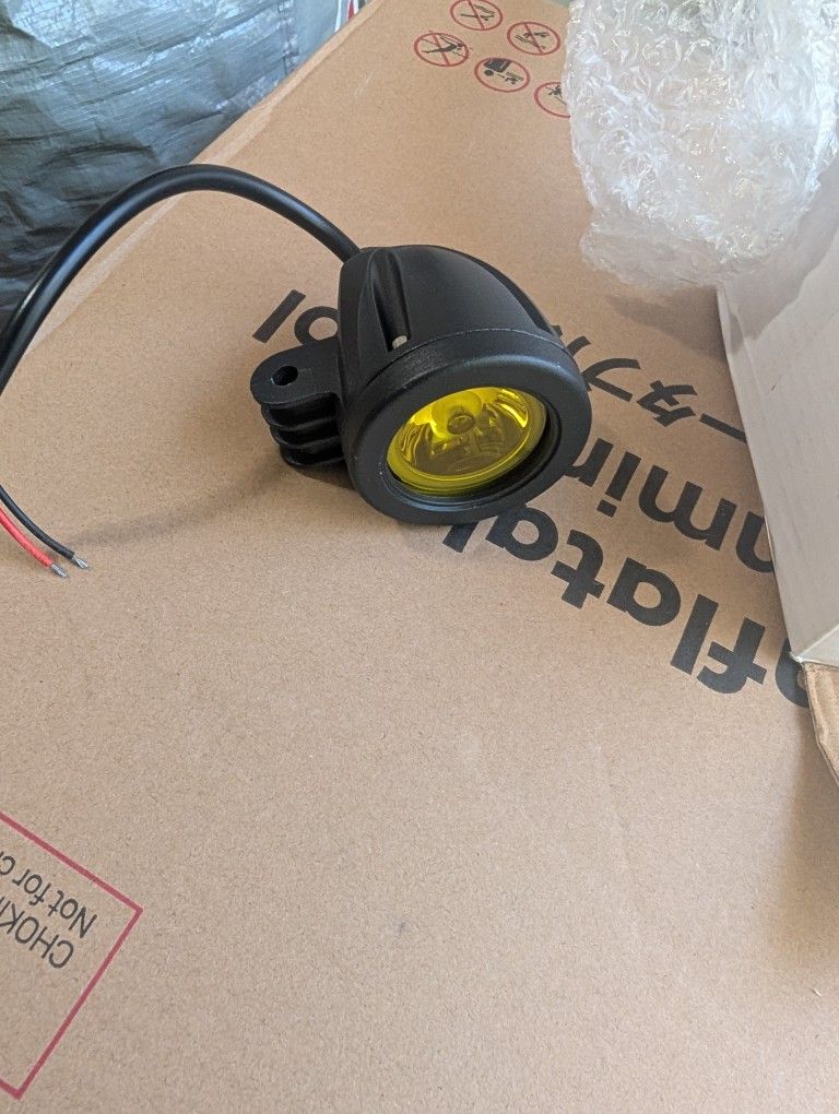 2" Yellow Fog Lights (2 Pack)