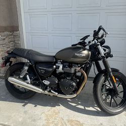 Triumph Speed Twin 900
