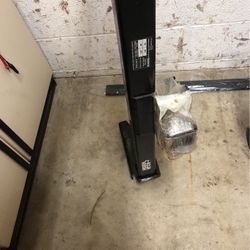 Hidden Hitch For 97-01 Jeep Cherokee