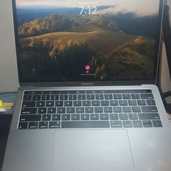 2018 MacBook Pro Bundle