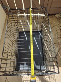 Large Black Wire Dog Crate with Tray