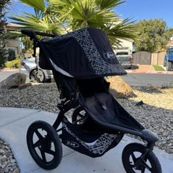 BOB Gear Revolution Flex 3.0 Jogging Stroller – Graphite Black