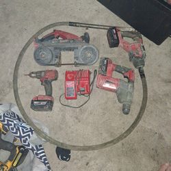 Milwaukee Set