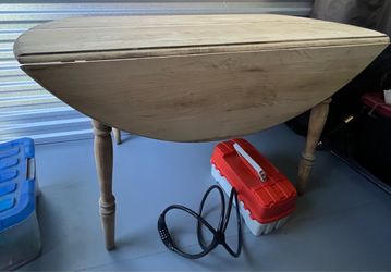 Pine table
