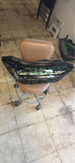 2022-25 Acura MDX right headlight