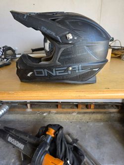 Adult M helmet