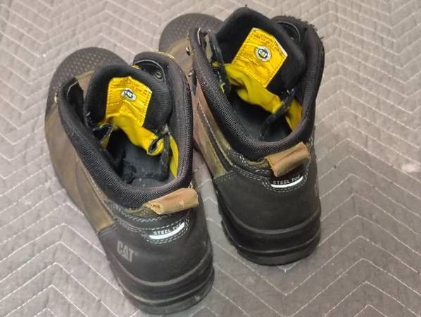 13 W Caterpillar Safety Toe Boots Leather Waterproof 6" Accomplice X