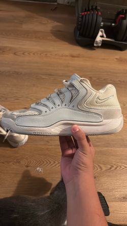 KD 18 basketball shoes, 7.5, used