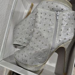 Silver Booties (NEW)