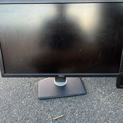 2 Dell Monitor’s For Sale Both For $65