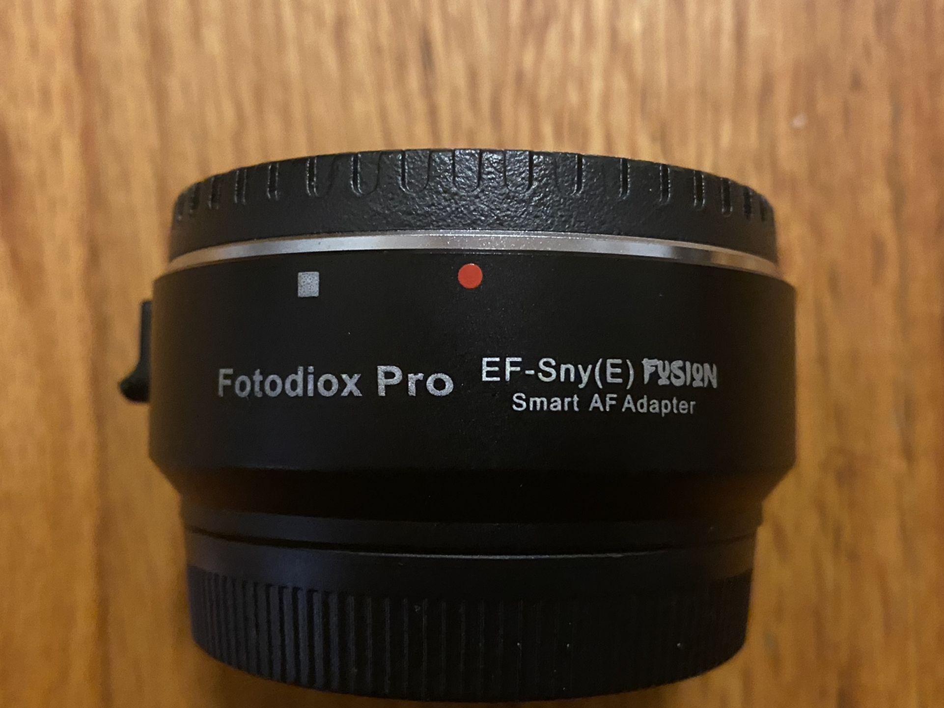 Fotodiox Pro EF to E Mount smart adapter (Canon lens to Sony mirrorless body)