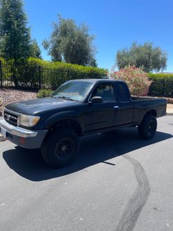1999 Toyota Tacoma