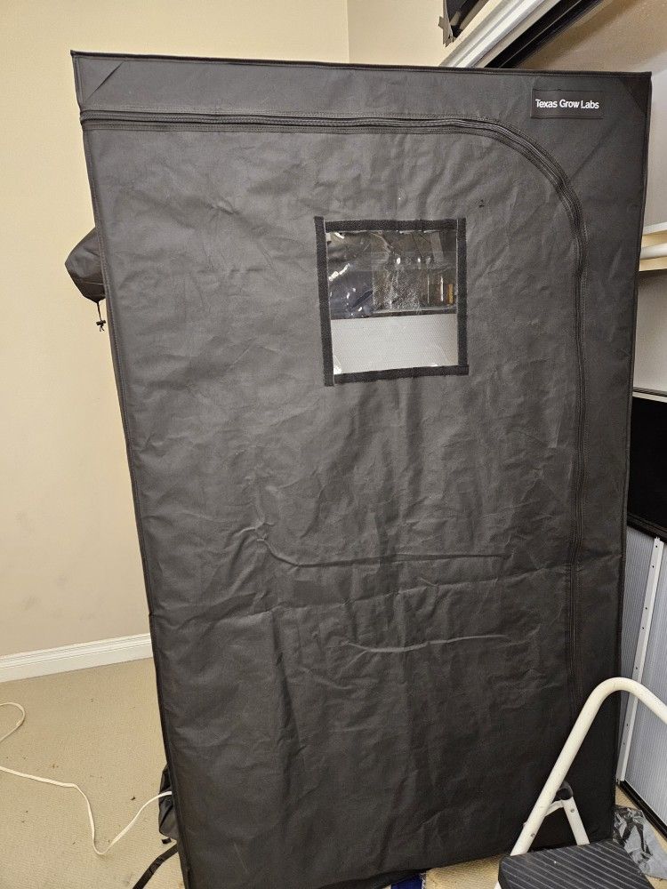 4 Ft X 4ft Grow Tent