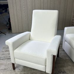 Robin Recliner By BenchMade Modern - Delivery Available
