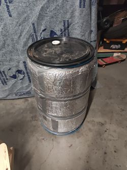 55 Gallons Barrel With Drain Hole