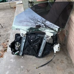 2014 Dodge Charger Elevator And Window (Driver Side)