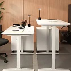 Adjustable Electric Rectangular Standing/Sitting Desk