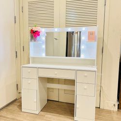 Vanity Desk with Mirror, LED Lights 3 Color and Power Outlet, Makeup Vanity , White