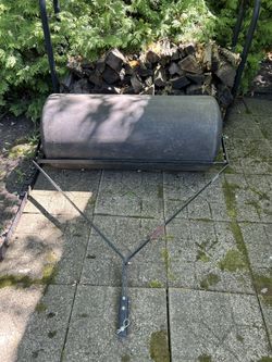 BRINLY-HARDY EXTRA WIDE TOW-BEHIND POLY LAWN ROLLER