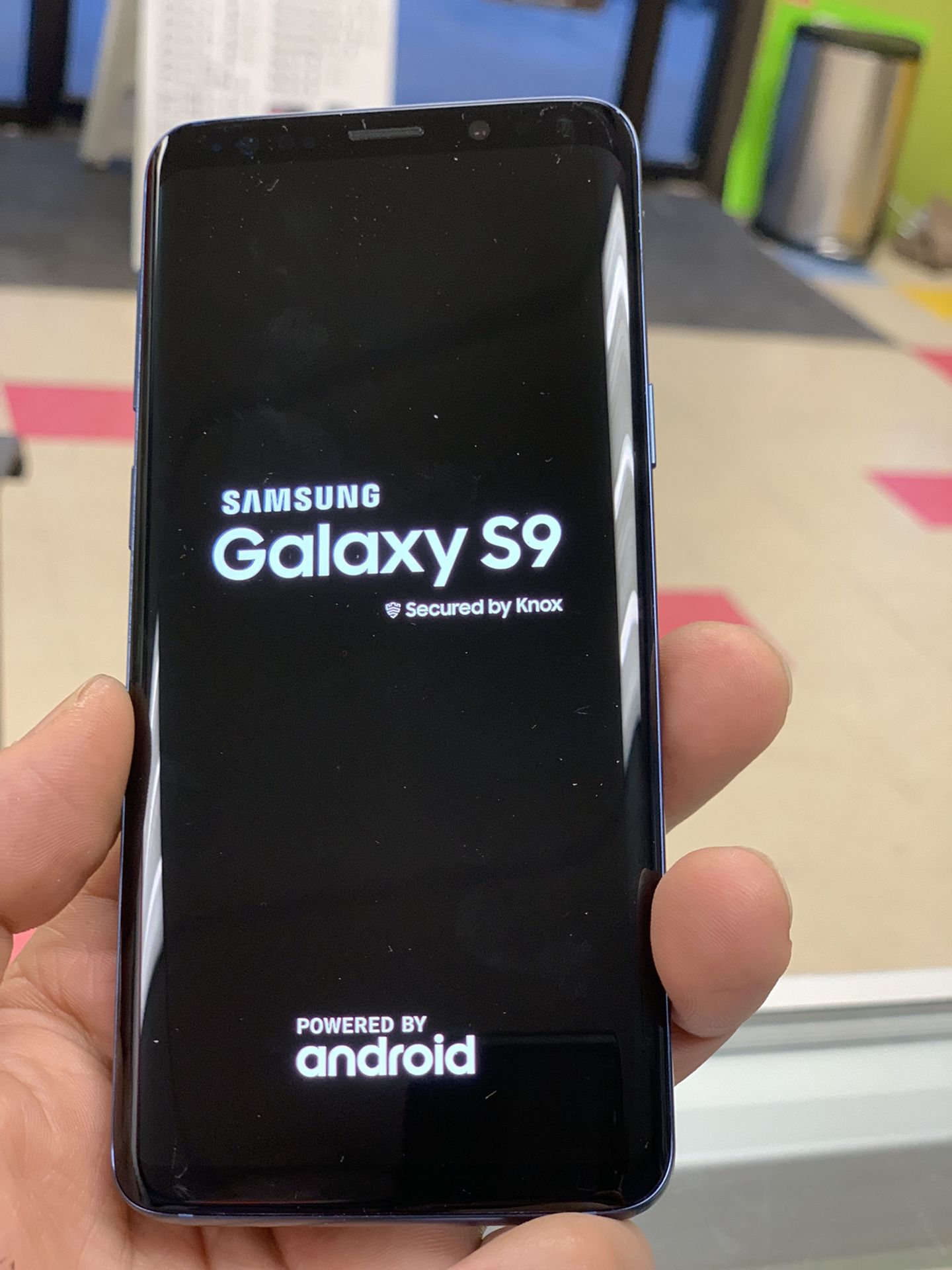 Samsung Galaxy s9 unlocked 64 gb , Sold with warranty