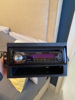 Kenwood KDC 352U Receiver