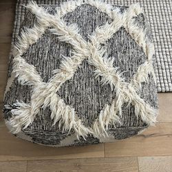 Boho Chic Pouf!