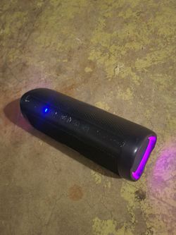 Speaker and tire