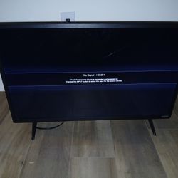 VIZIO D-Series 32" Class (31.5" Diag.) HD Smart TV | D32h-J09 - Black