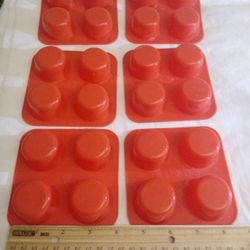 Mini Molds For Mini  Cupcakes  🧁 $8 For All 