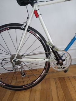 Sturdy 1988 Steel Frame Racing Bike