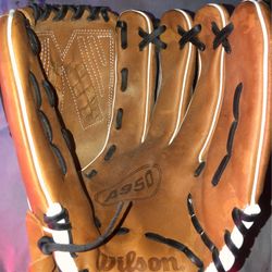 Wilson Baseball Glove