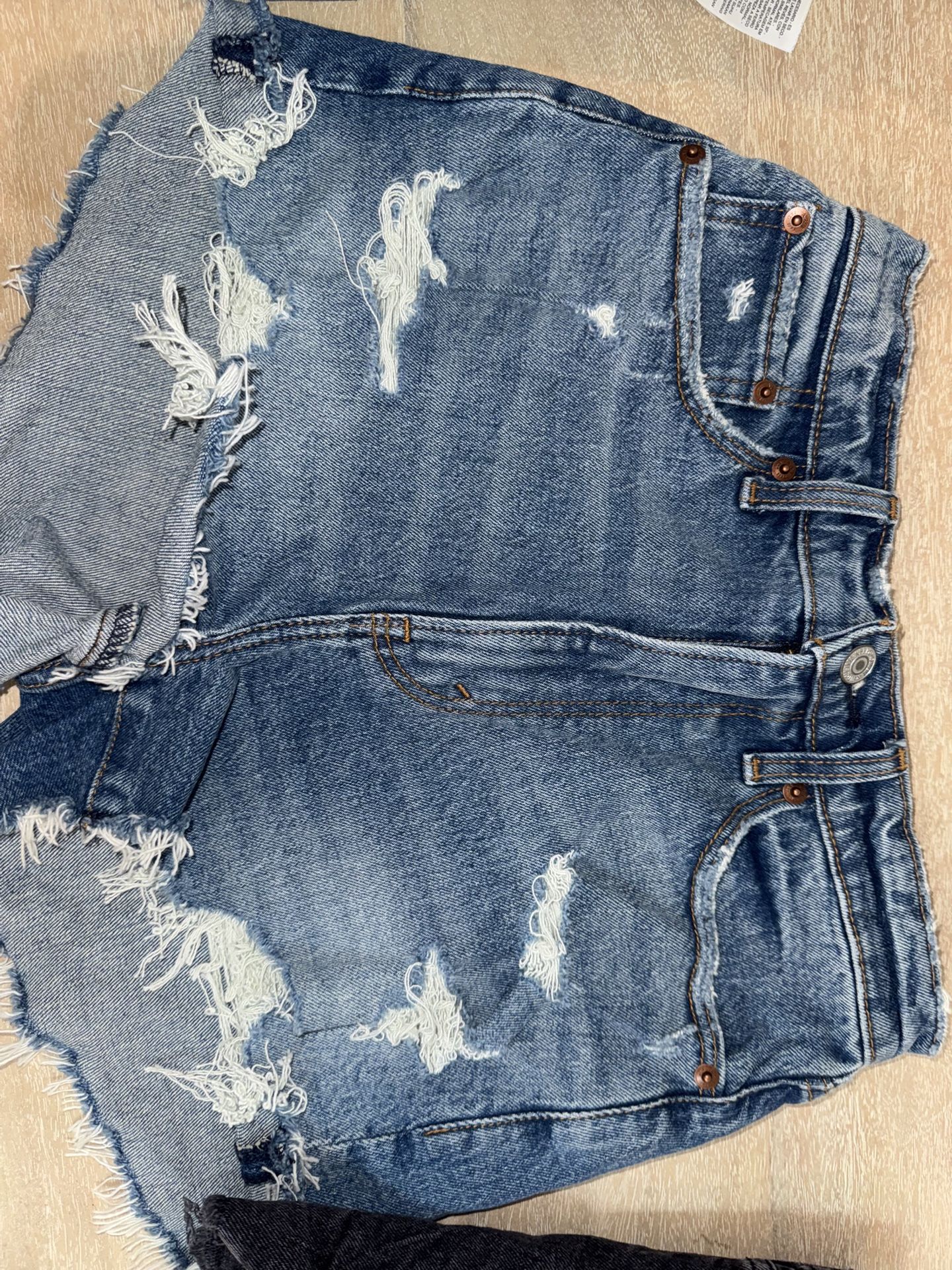 Two pairs of Abercrombie and Fitch Denim Shorts Curve Love size 27/4 Asking $55 for the set of 2 Or can be added into the lot with the 6 Levi’s and w
