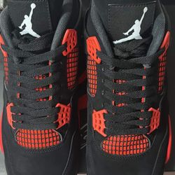 Jordan 4s Red Thunders 