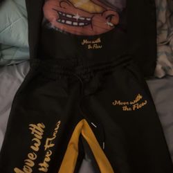 men’s sweatsuit set with drawstring hoodie and pants