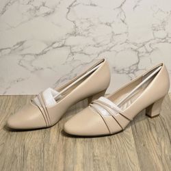 Easy Street Cristiny Slip-On Pumps