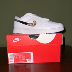Nike Women Primal Dunk  Size 8.5W