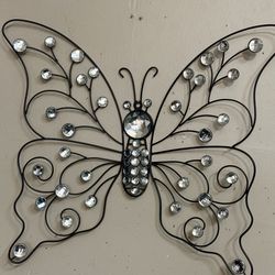 Pretty Butterfly With Bling Wall Decor 