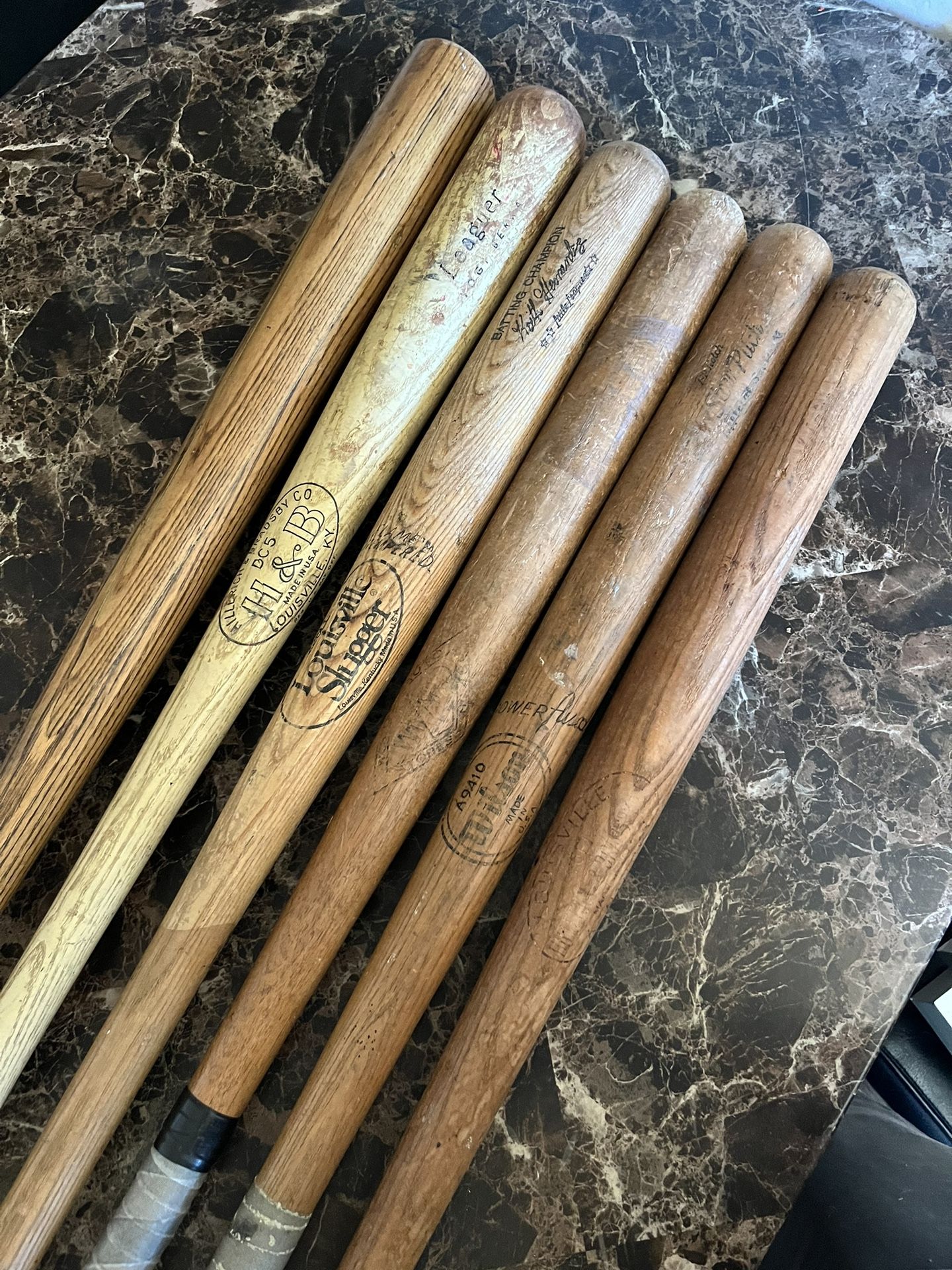 Wood Bats 31 & 30 Inch Baseball And Softball