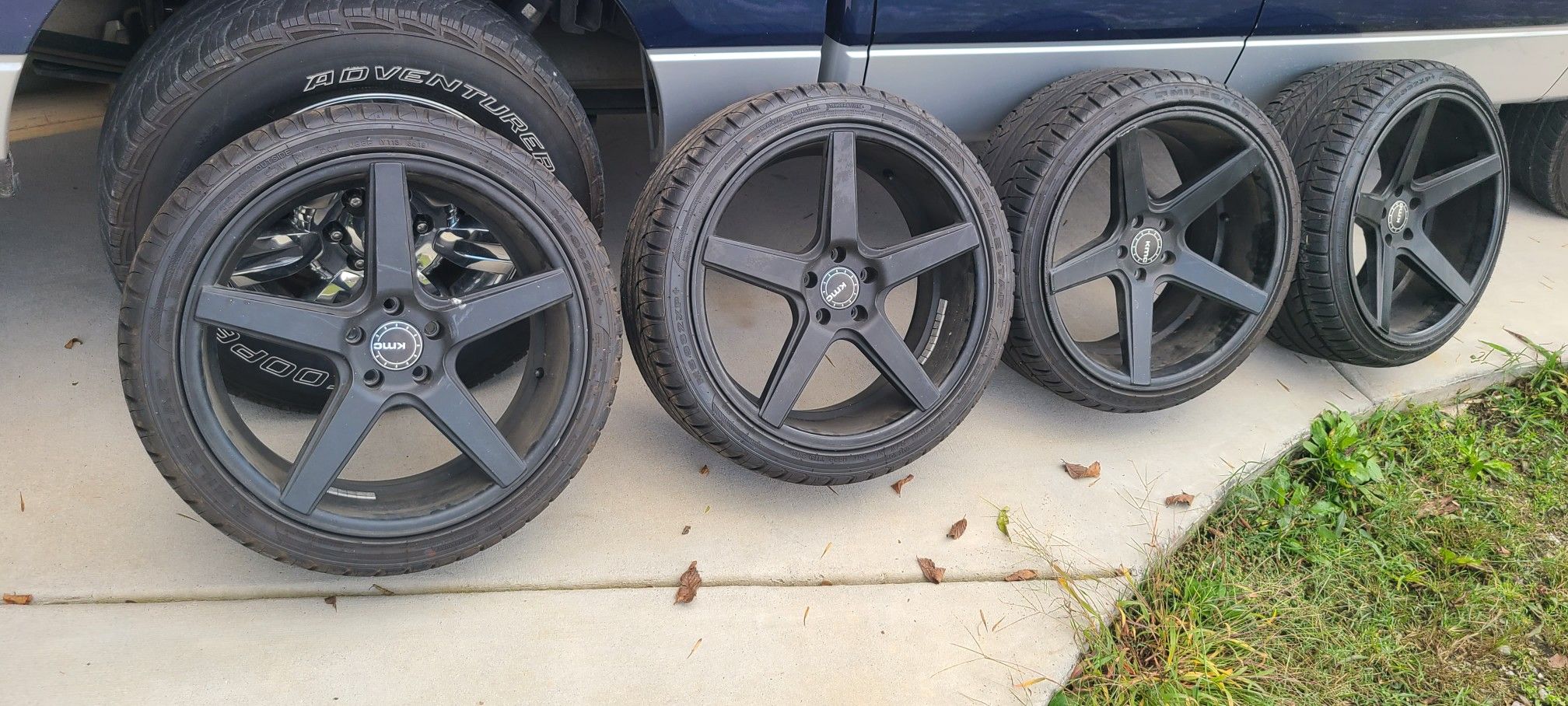 KMC Rims And Tires For Mustang 