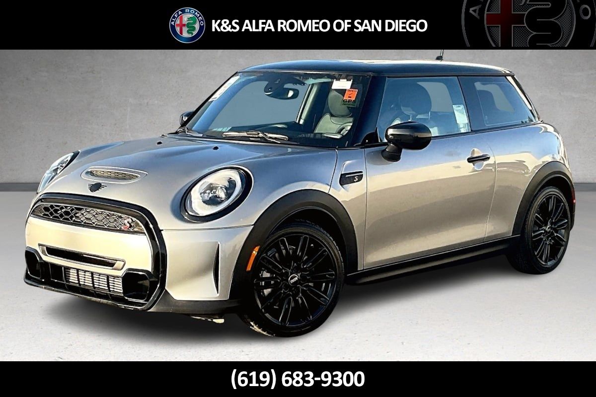2023 MINI Hardtop 2 Door