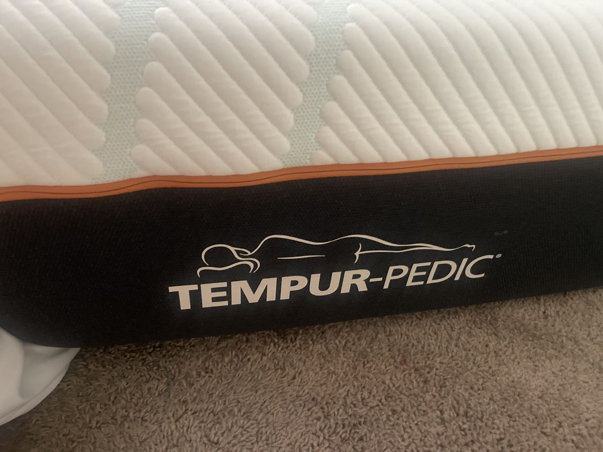 King Size Tempur-Pedic Pro Adapt