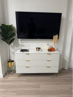 TV stand/Dresser $150 OBO