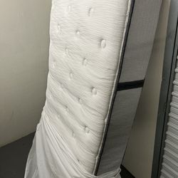 Twin mattress with base