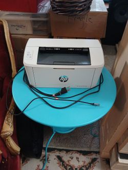 White HP LASER JET PRO PRINTER
