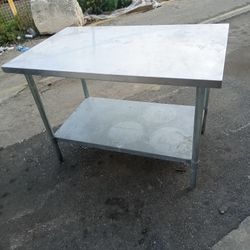  Stainless Steel Tabale