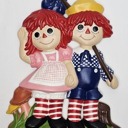 Vintage 1976 Raggedy Ann and Andy Dolls Wall Art 